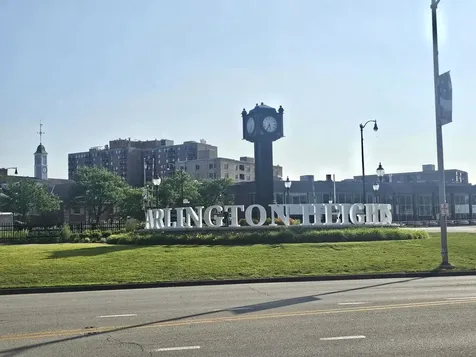 525 South Cleveland Avenue Arlington Heights IL 60005
