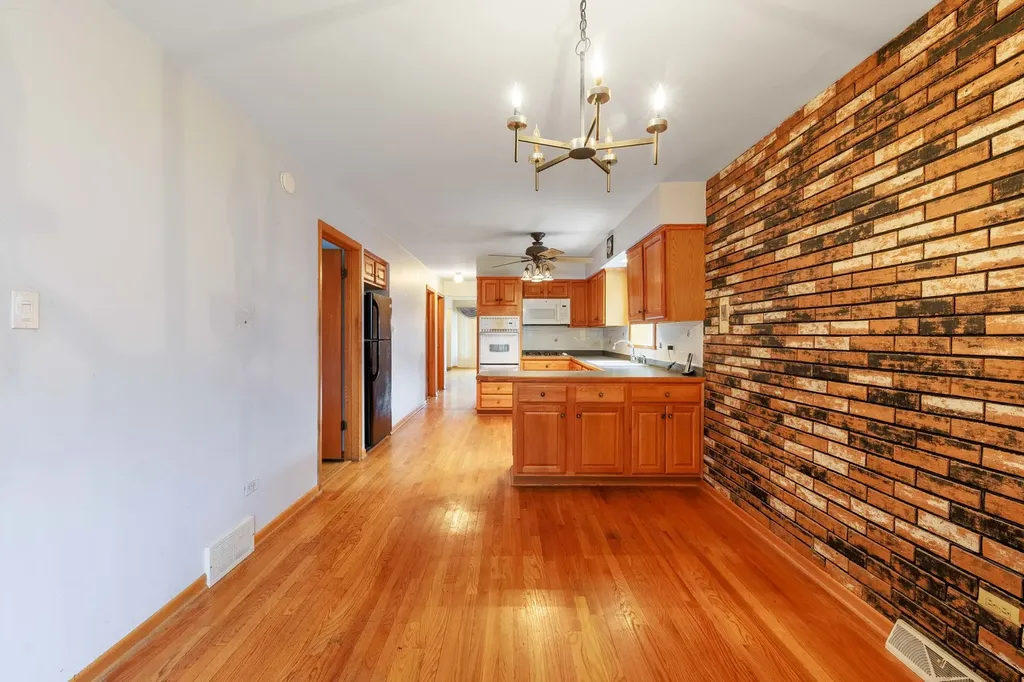 5530 South Merrimac Avenue Chicago IL 60638