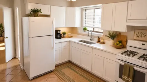 2038 West Jarvis Avenue Chicago IL 60626