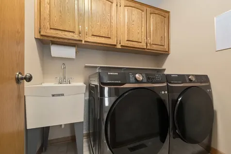 8703 Cashel Lane Tinley Park IL 60487