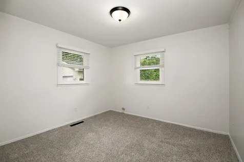 362 South Barbara Drive Kankakee IL 60901
