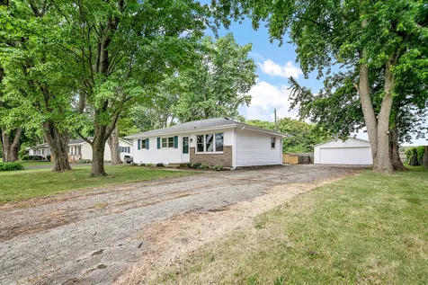 362 South Barbara Drive Kankakee IL 60901