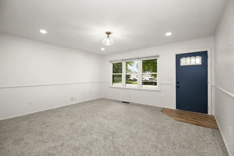 362 South Barbara Drive Kankakee IL 60901