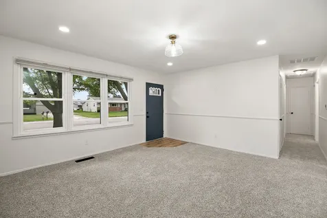 362 South Barbara Drive Kankakee IL 60901