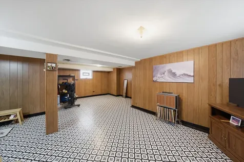 5142 South Lockwood Avenue Chicago IL 60638