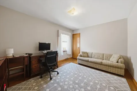 5142 South Lockwood Avenue Chicago IL 60638