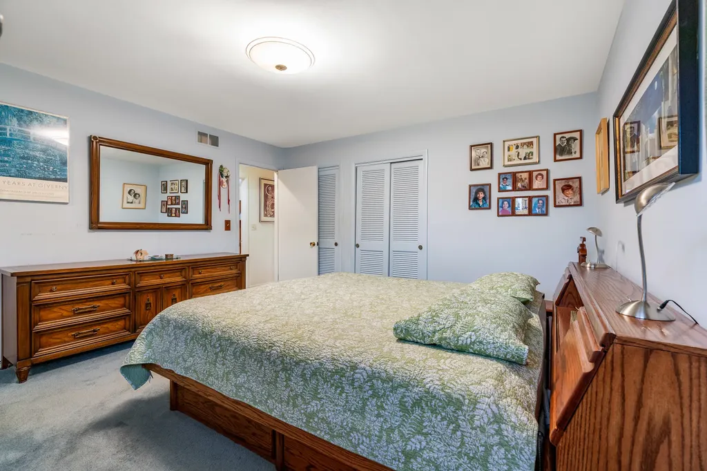 8446 Avers Avenue Skokie IL 60076