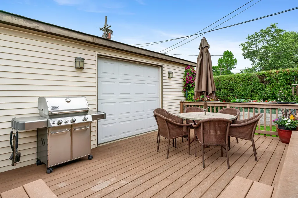 8446 Avers Avenue Skokie IL 60076