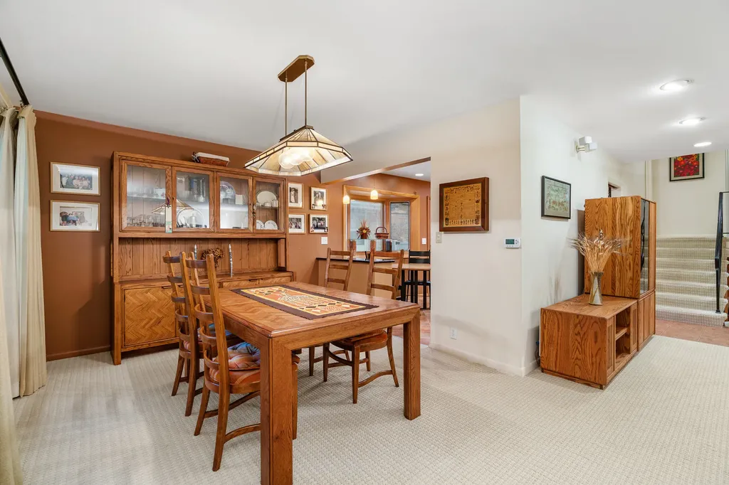 8446 Avers Avenue Skokie IL 60076