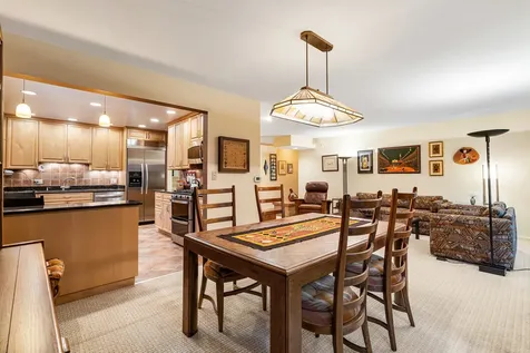 8446 Avers Avenue Skokie IL 60076