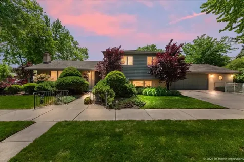 9600 Mayfield Avenue Oak Lawn IL 60453