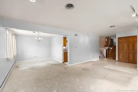9600 Mayfield Avenue Oak Lawn IL 60453