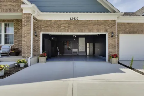 12437 Portrush Lane Lemont IL 60439