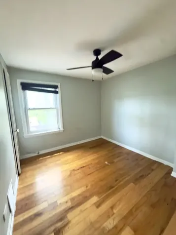 5167 West 63rd Place Chicago IL 60638