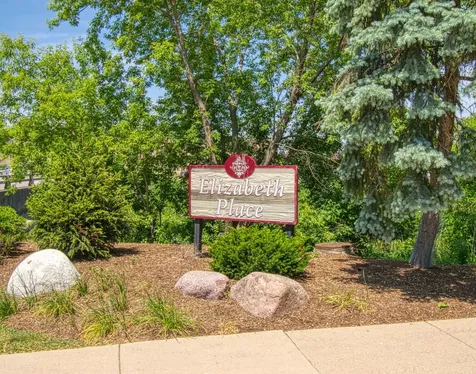 5564 Elizabeth Place Rolling Meadows IL 60008