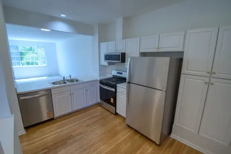 5564 Elizabeth Place Rolling Meadows IL 60008