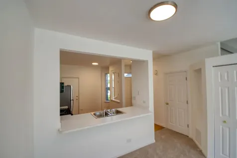 5564 Elizabeth Place Rolling Meadows IL 60008