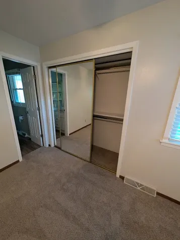 4887 Clearsky Drive Rockford IL 61109