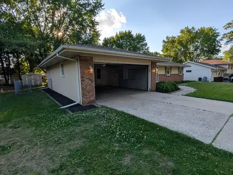 4887 Clearsky Drive Rockford IL 61109