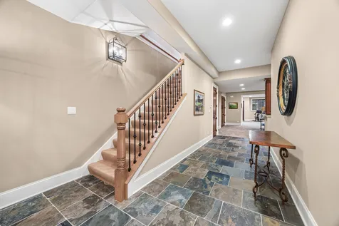 11954 Crosscreek Court Burr Ridge IL 60527