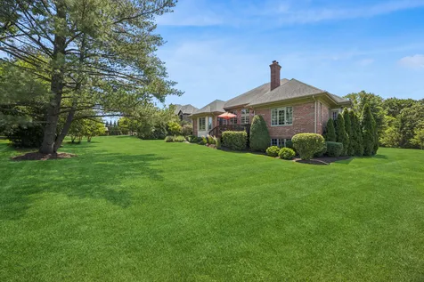 11954 Crosscreek Court Burr Ridge IL 60527
