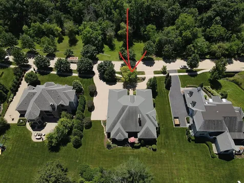 11954 Crosscreek Court Burr Ridge IL 60527