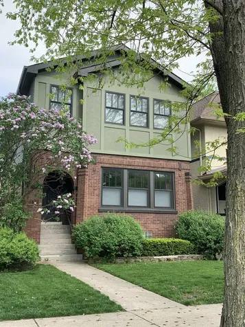 4519 North Sacramento Avenue Chicago IL 60625