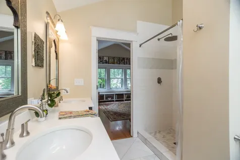 4519 North Sacramento Avenue Chicago IL 60625