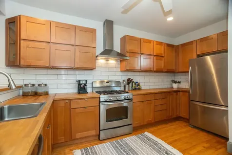 4519 North Sacramento Avenue Chicago IL 60625