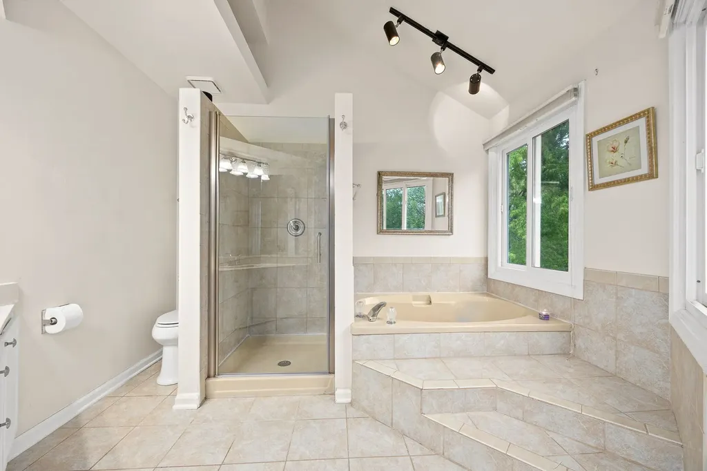 4463 Cascara Lane Lisle IL 60532