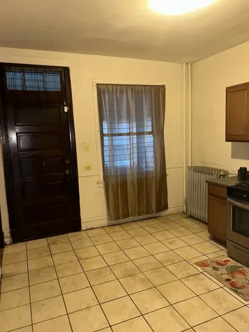 7637 South Sangamon Street Chicago IL 60620