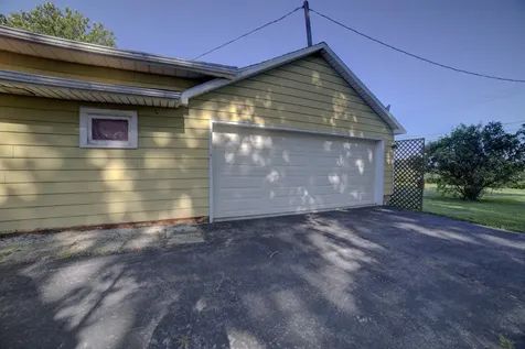 111 West Mckinley Avenue Milford IL 60953