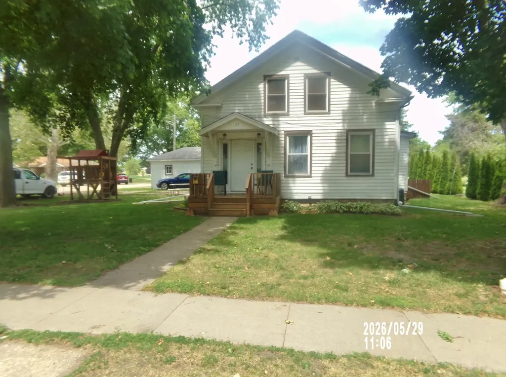 24 West Division Street Amboy IL 61310