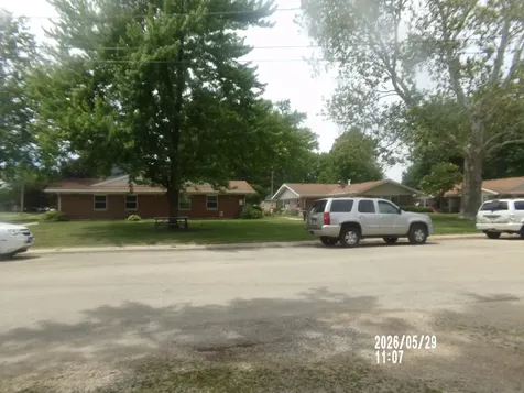 24 West Division Street Amboy IL 61310