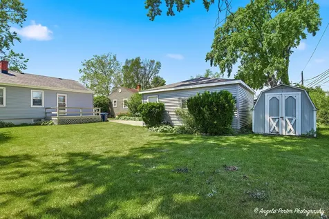 1972 Fargo Avenue Des Plaines IL 60018