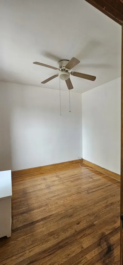 3823 North Bernard Street Chicago IL 60618