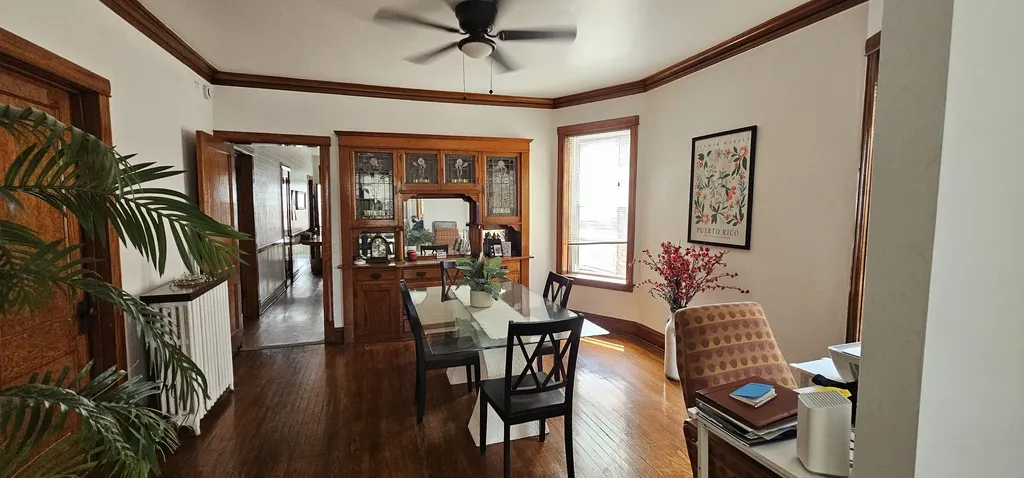 3823 North Bernard Street Chicago IL 60618