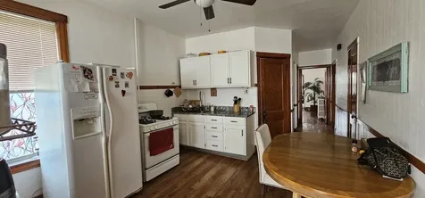 3823 North Bernard Street Chicago IL 60618