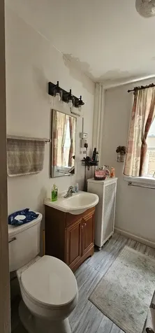 3823 North Bernard Street Chicago IL 60618