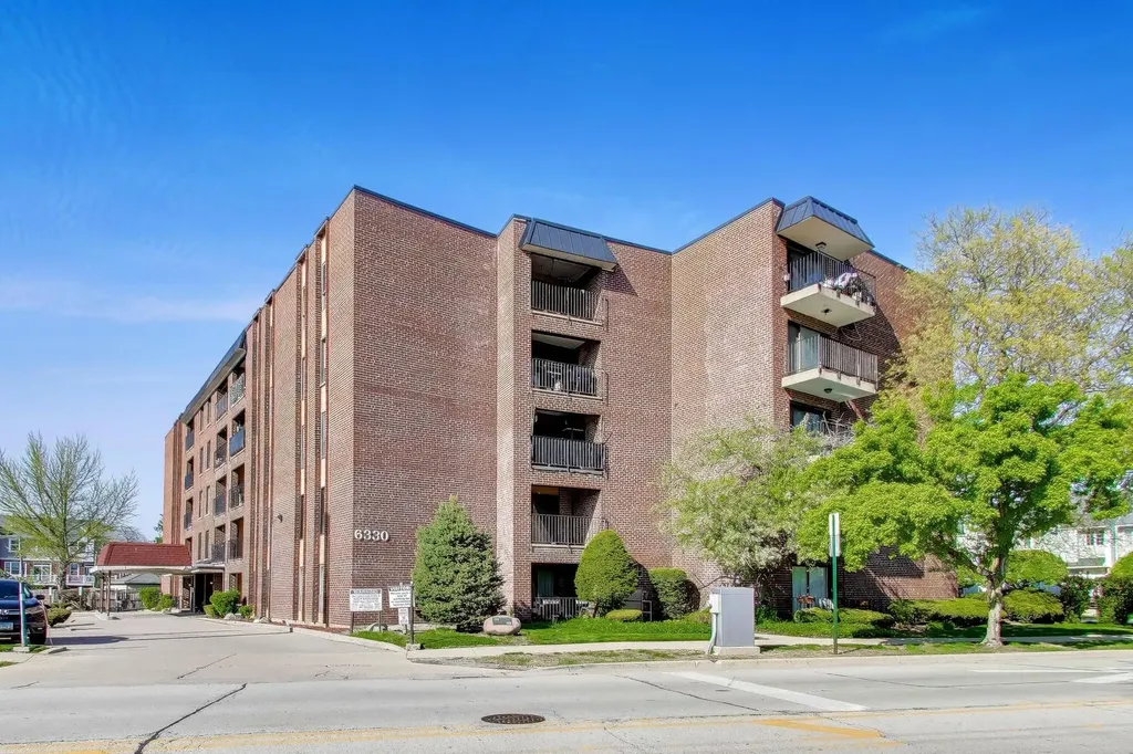 6330 Lincoln Avenue Morton Grove IL 60053