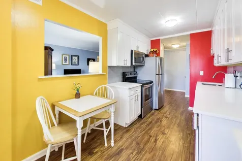 6330 Lincoln Avenue Morton Grove IL 60053