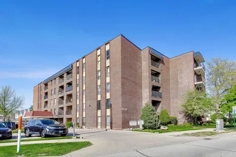 6330 Lincoln Avenue Morton Grove IL 60053