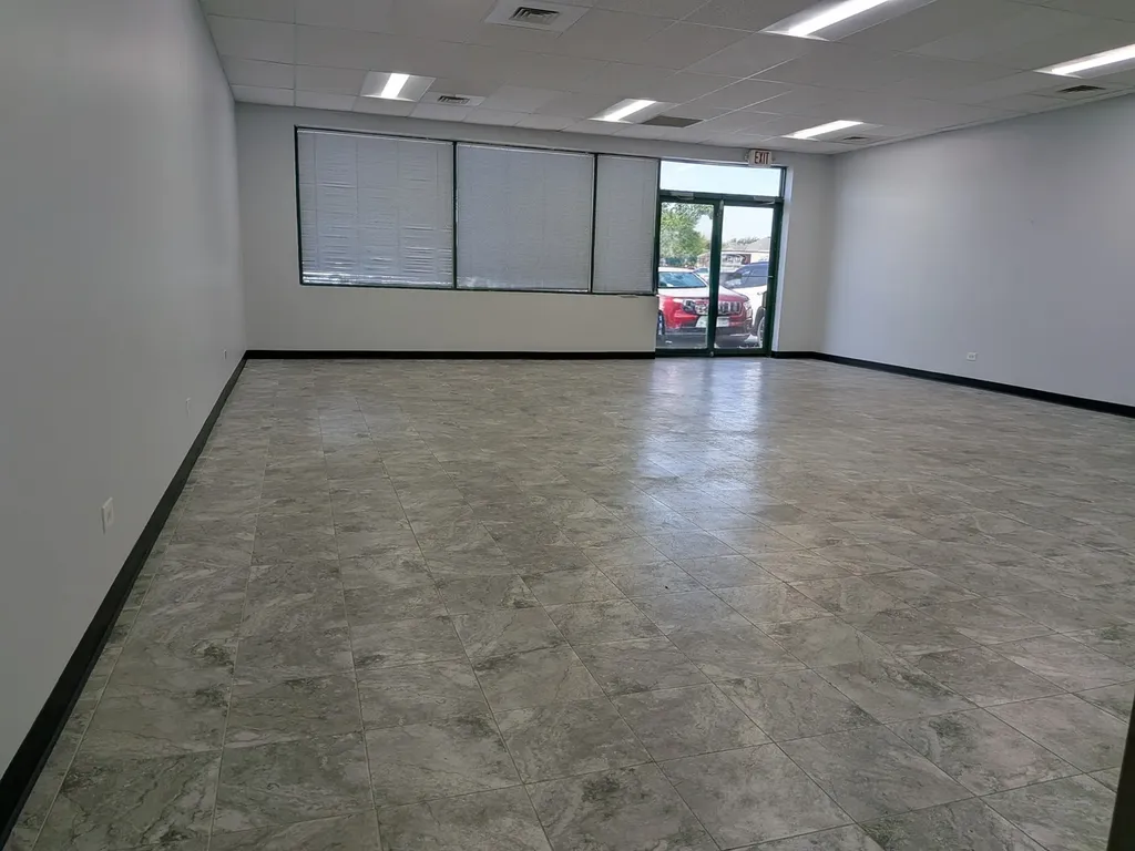 8551 South Cicero Avenue Chicago IL 60652