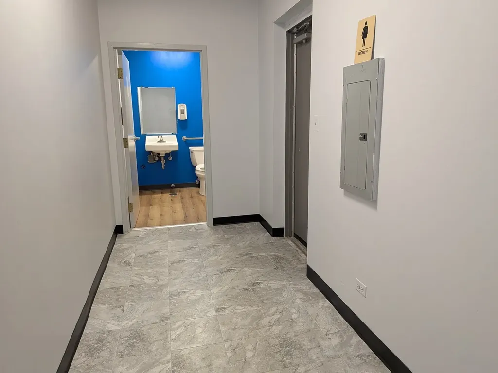 8551 South Cicero Avenue Chicago IL 60652