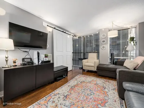 230 East Ontario Street Chicago IL 60611