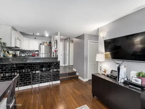 230 East Ontario Street Chicago IL 60611