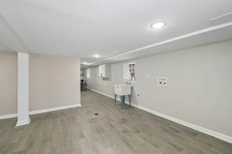9139 South Oglesby Avenue Chicago IL 60617