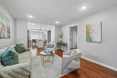 9139 South Oglesby Avenue Chicago IL 60617