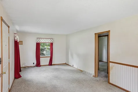 1014 Steinman Street Dixon IL 61021