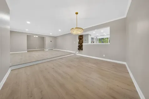5154 Crofton Drive Rockford IL 61114